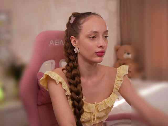 Mila_Milasheva webcam