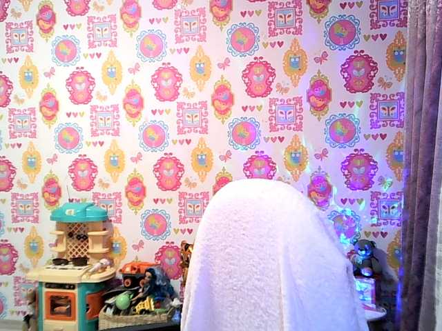 Lizagreii live cam on BongaCams