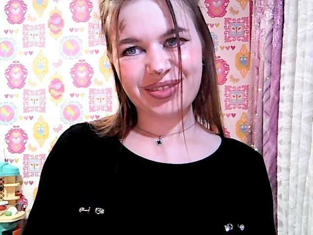 Lizagreii live cam on BongaCams