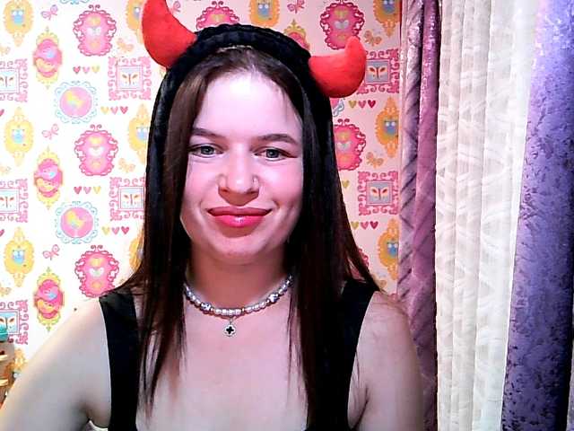 Lizagreii live cam on BongaCams
