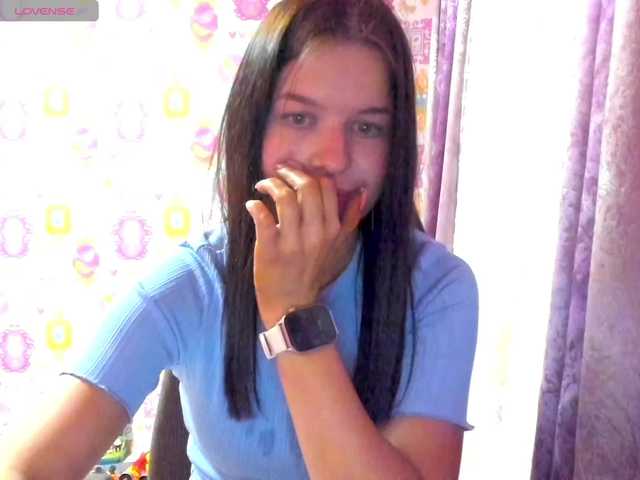 Lizagreii live cam on BongaCams