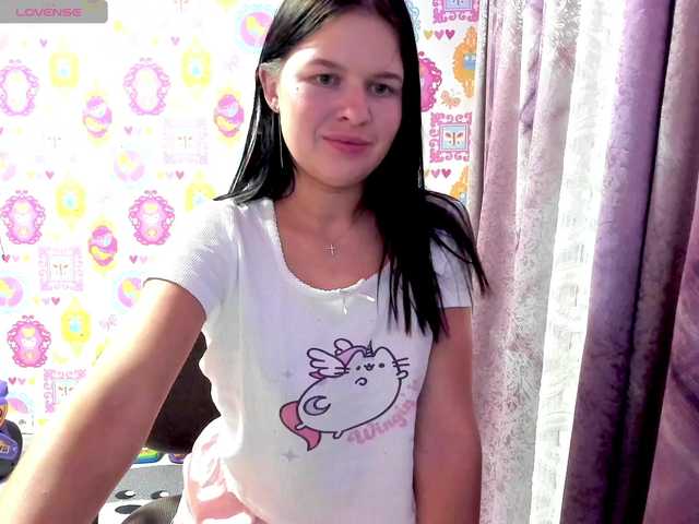 Lizagreii live cam on BongaCams