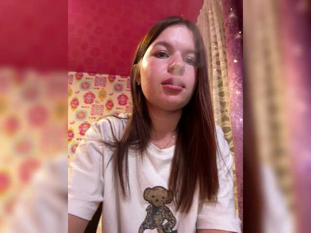Lizagreii live cam on BongaCams