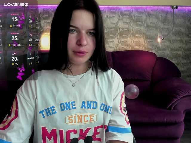 Lizagreii's BongaCams show and profile