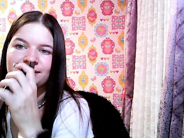Lizagreii live cam on BongaCams
