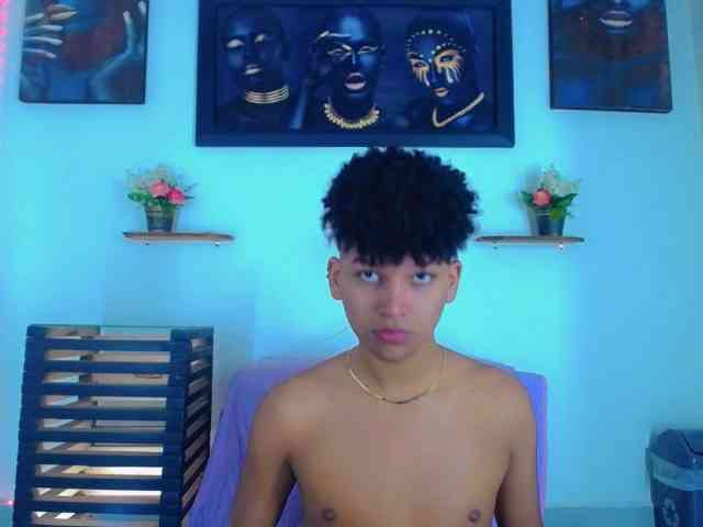 Sebastian-D Sebastian-D