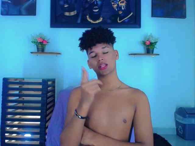 Sebastian-D Sebastian-D