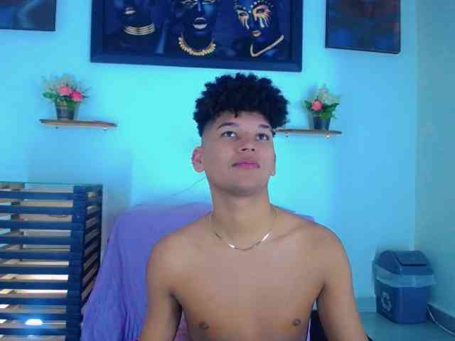 Sebastian-D Sebastian-D