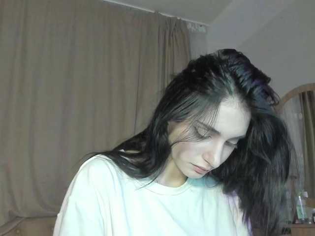 lesyalis live cam on BongaCams