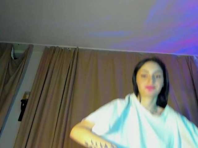 lesyalis live cam on BongaCams