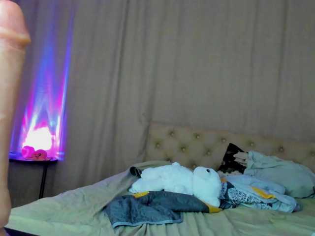 lesyalis live cam preview