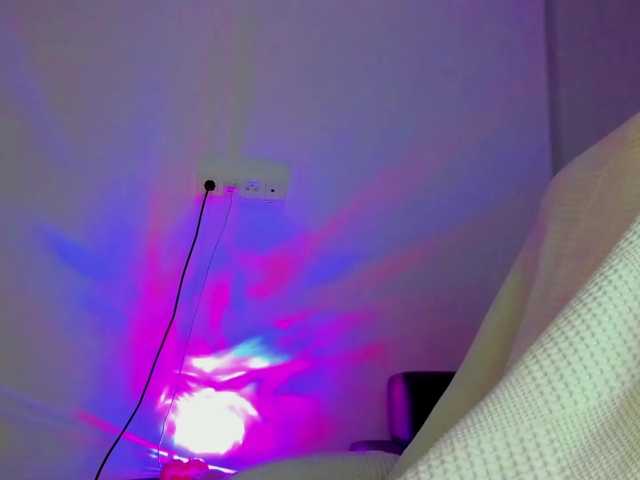 lesyalis live cam on BongaCams
