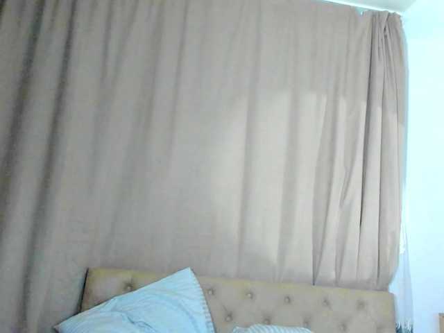 lesyalis live cam on BongaCams