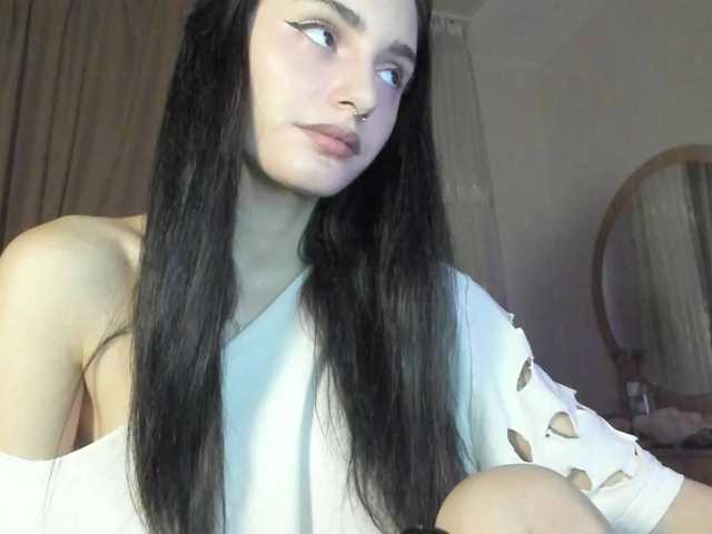 lesyalis live cam on BongaCams