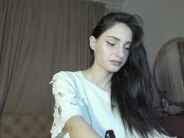 lesyalis live cam on BongaCams