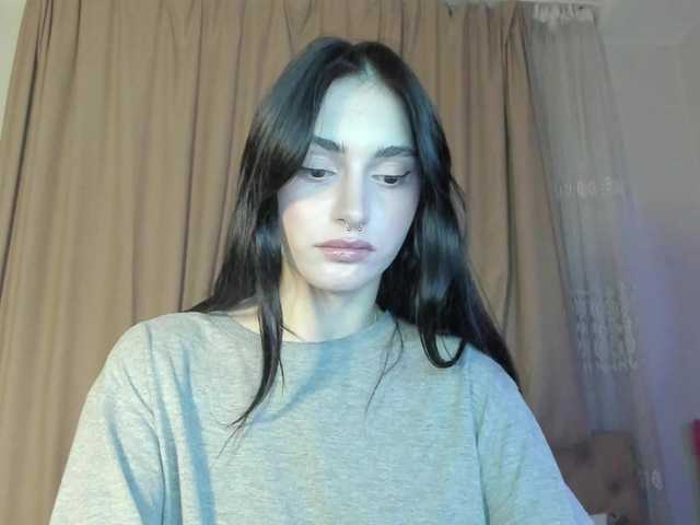 lesyalis live cam on BongaCams