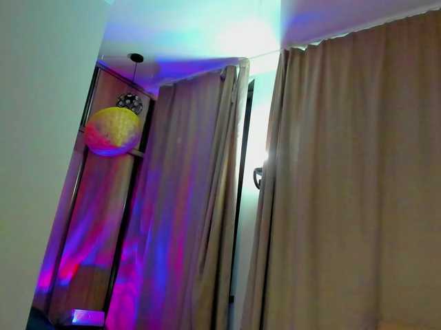 lesyalis live cam