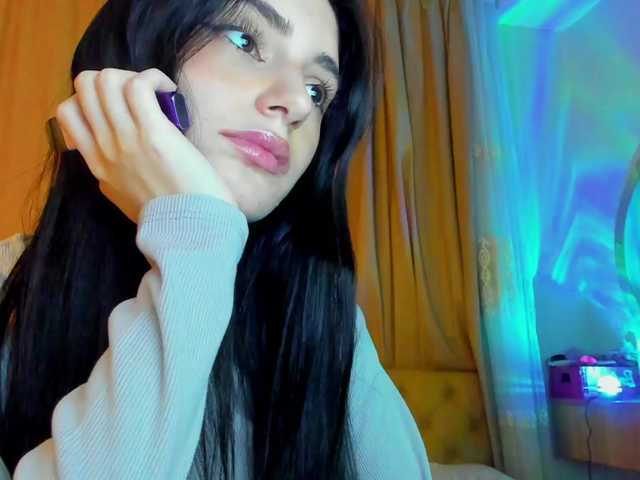 lesyalis live cam on BongaCams