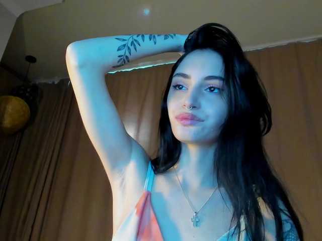 lesyalis live cam on BongaCams