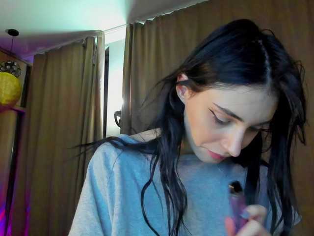 lesyalis live cam preview