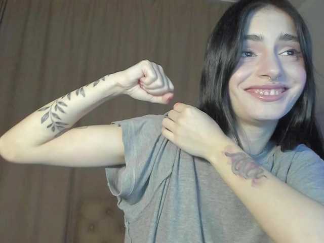 lesyalis live webcam show