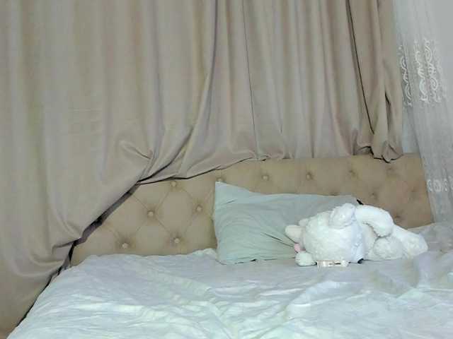 lesyalis live cam on BongaCams