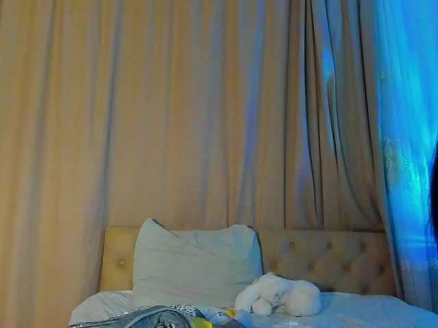 lesyalis live cam on BongaCams