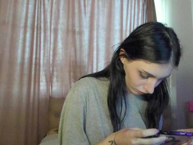 lesyalis live webcam show