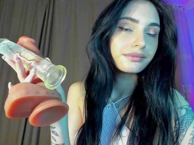 lesyalis live cam on BongaCams