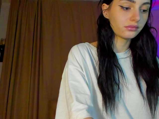 lesyalis live cam on BongaCams