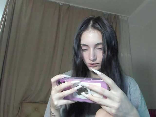 lesyalis live cam on BongaCams