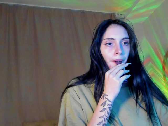 lesyalis live cam on BongaCams