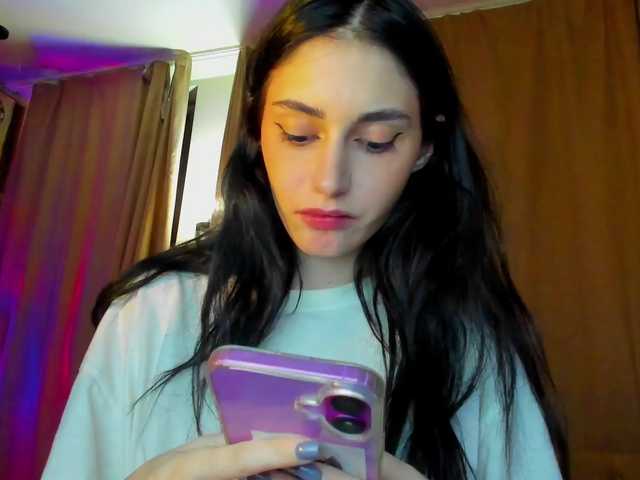 lesyalis live cam on BongaCams