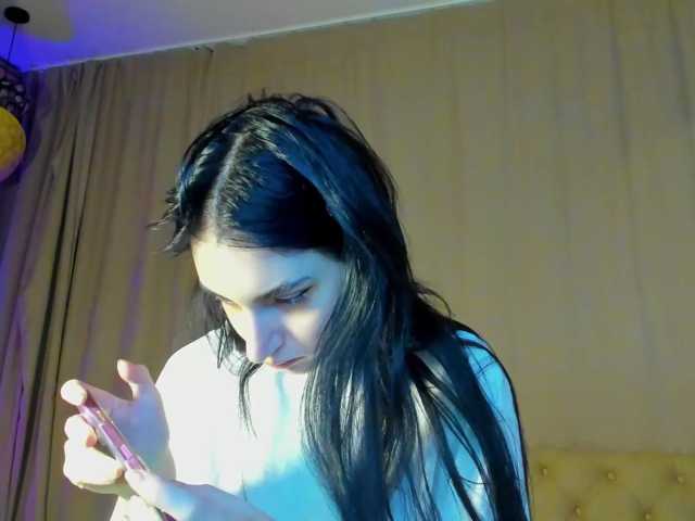 lesyalis live cam on BongaCams
