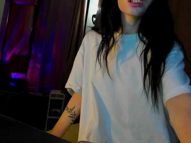 lesyalis live cam