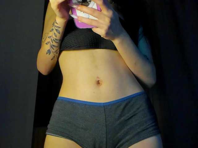 lesyalis live cam on BongaCams
