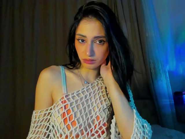 lesyalis live cam on BongaCams