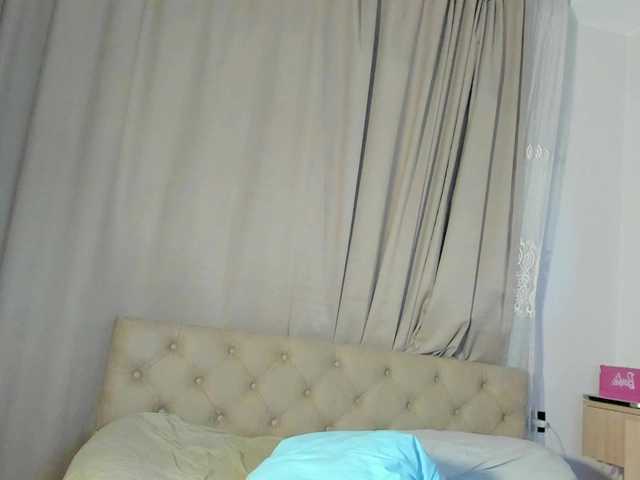 lesyalis live cam on BongaCams
