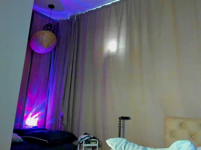 lesyalis live cam on BongaCams