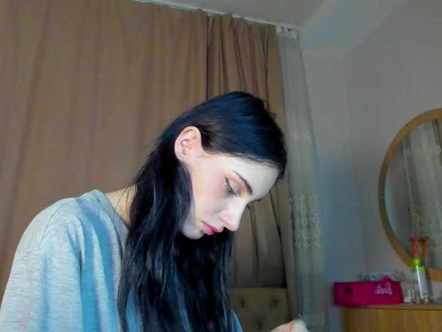 lesyalis live cam on BongaCams