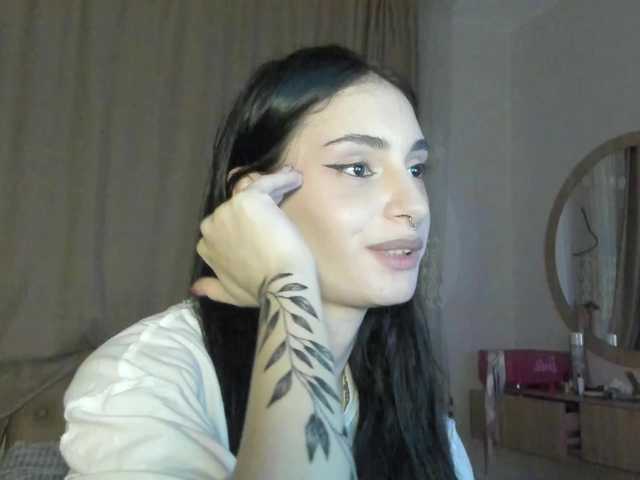 lesyalis Cam en direct sur BongaCams