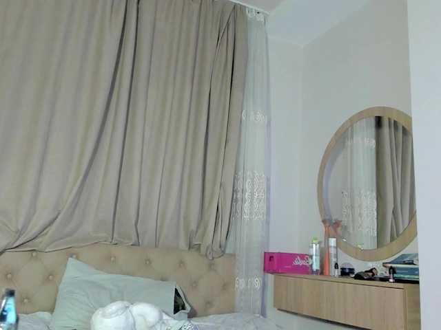 lesyalis live cam on BongaCams