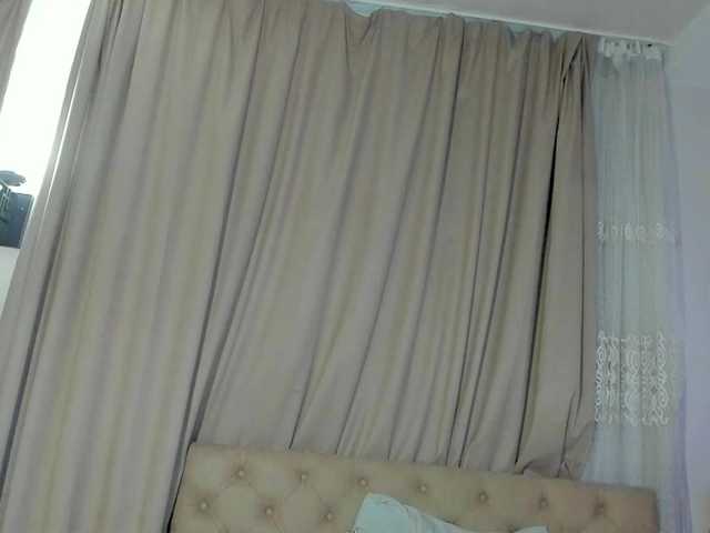 lesyalis live cam on BongaCams