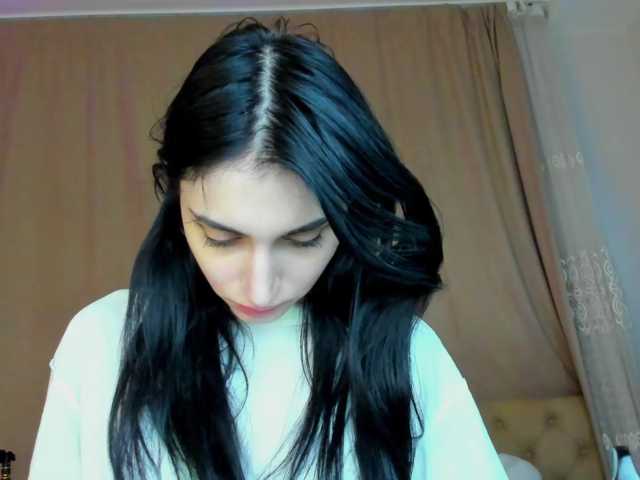 lesyalis live cam on BongaCams