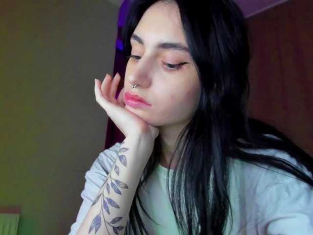 lesyalis