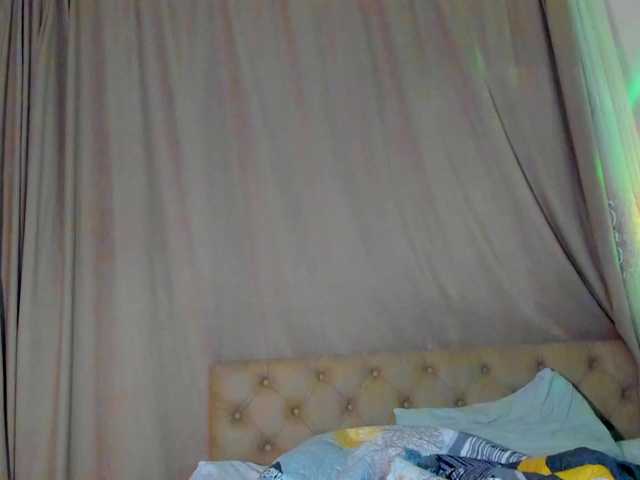 lesyalis live cam on BongaCams
