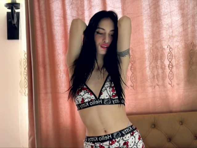 lesyalis live cam on BongaCams
