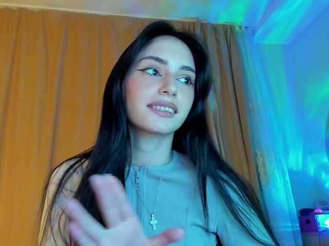 lesyalis live cam on BongaCams