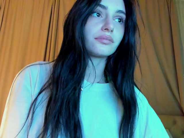 lesyalis live cam on BongaCams