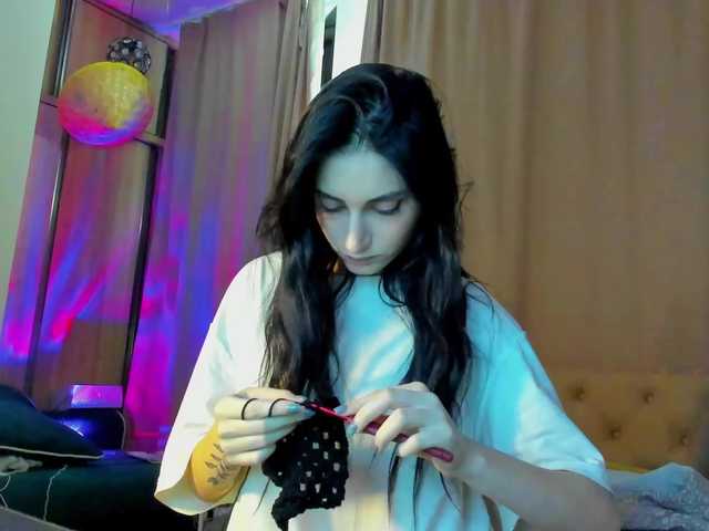 lesyalis live cam on BongaCams